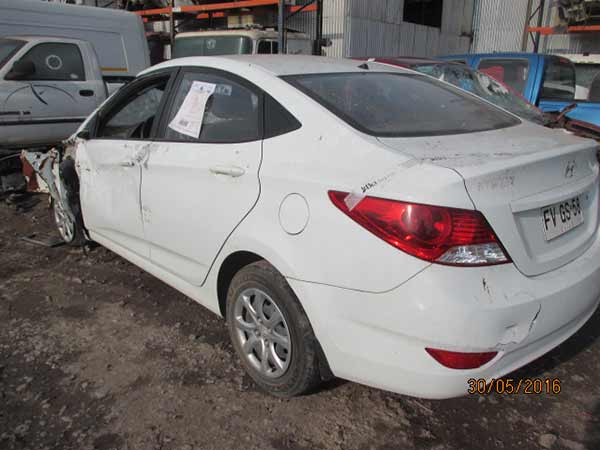  Hyundai ACCENT 2013    EN DESARME