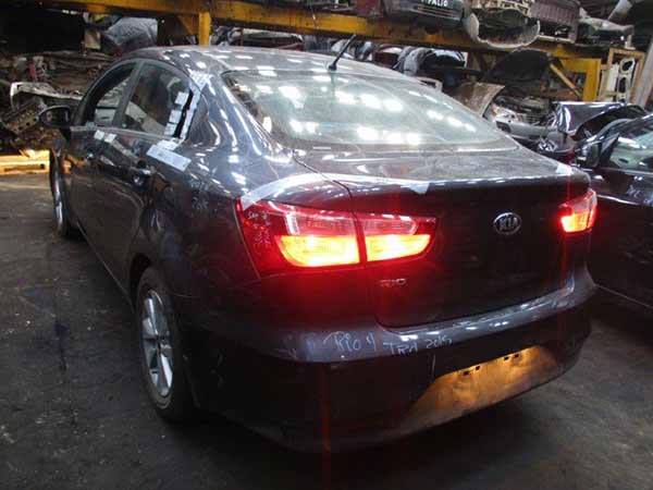  Kia Rio 2015    EN DESARME