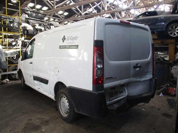 LLANTA Peugeot EXPERT 2014  USADA  EN DESARME