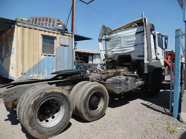 MAZA Mercedes-Benz 1938 2002  USADO  EN DESARME