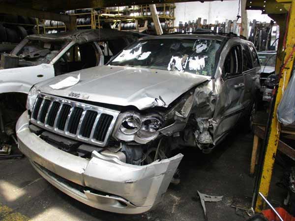  Jeep GRAND CHEROKEE 2009    EN DESARME