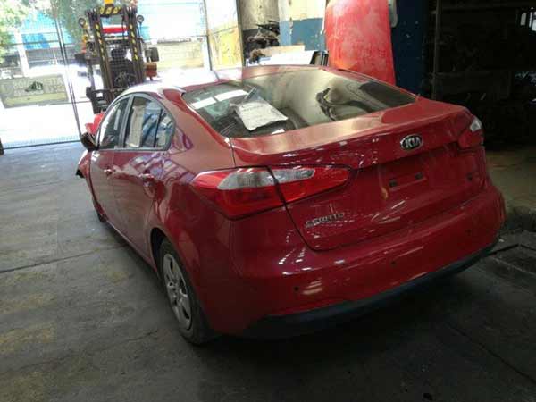  Kia CERATO 2016    EN DESARME