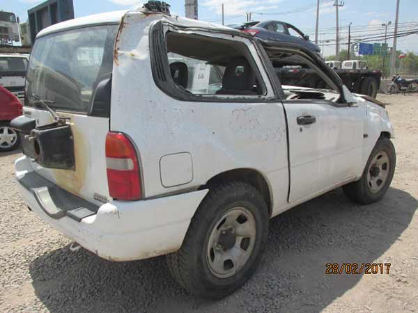  Suzuki GRAND VITARA  2001    EN DESARME
