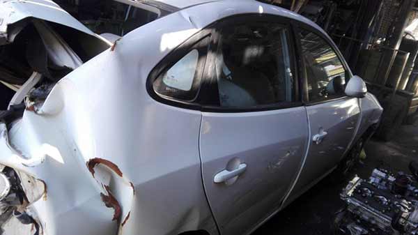 Hyundai ELANTRA 2008    EN DESARME