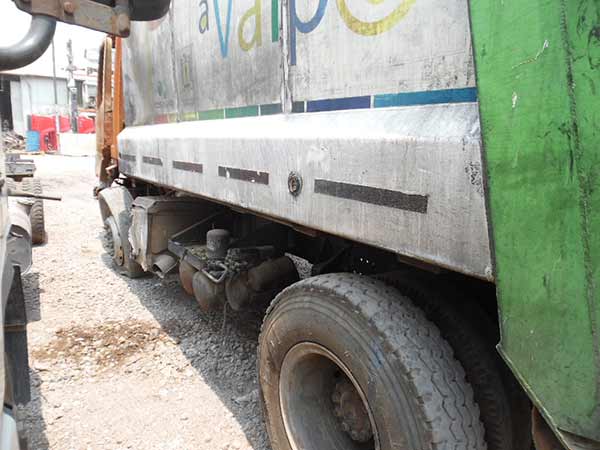 MAZA Mercedes-Benz AXOR 2015  USADO  EN DESARME