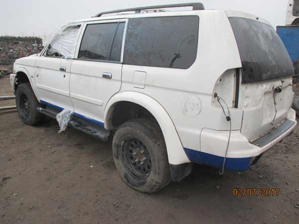 CIGUEñAL Mitsubishi MONTERO 2011  USADO  EN DESARME