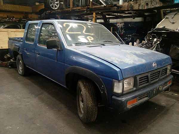  Nissan D21 2000    EN DESARME