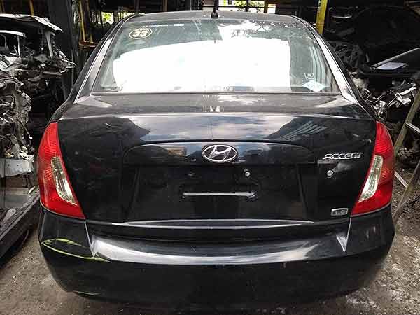  Hyundai ACCENT 2011    EN DESARME