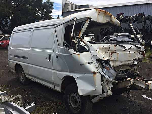 TURBO Mitsubishi L300 2005  USADO  EN DESARME