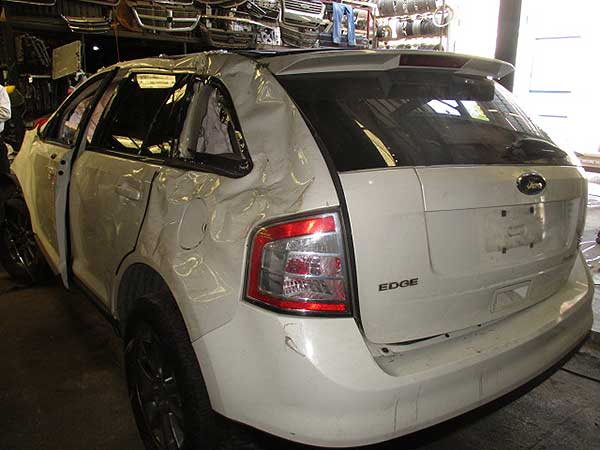 TOLVA Ford EDGE 2010  USADA  EN DESARME