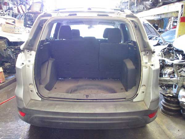 ESTANQUE ADBLUE Ford ESCAPE 2014  USADO  EN DESARME