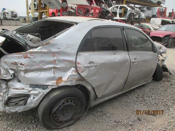 FOCO Toyota COROLLA 2010  USADO  EN DESARME