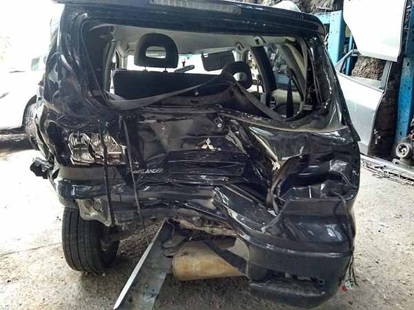 PUENTE DE APOYO Mitsubishi OUTLANDER 2010  USADO  EN DESARME