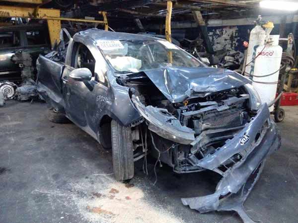 COMPRESOR AIRE ACONDICIONADO Kia Rio 2014  USADO  EN DESARME