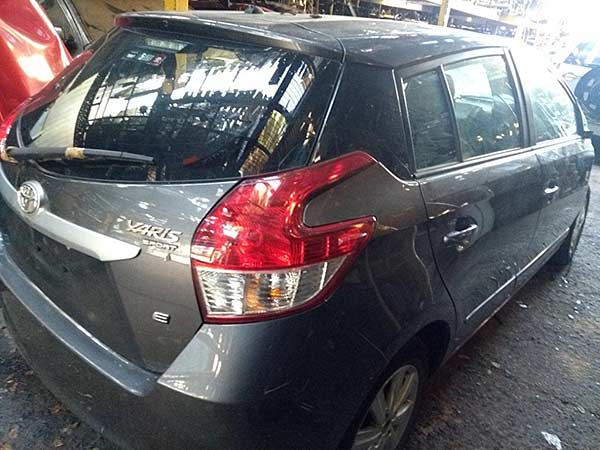  Toyota YARIS 2017    EN DESARME