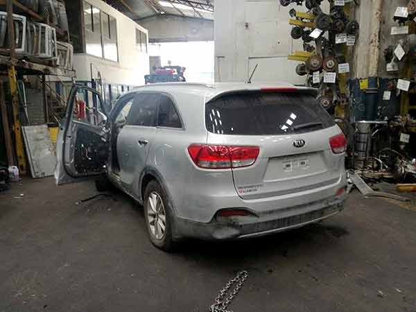  Kia SORENTO 2017    EN DESARME