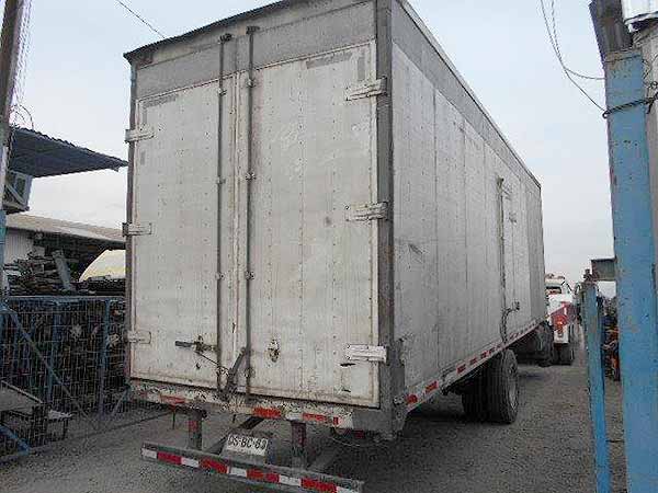 MOTOR DE PARTIDA Volvo VM210 2012  USADO  EN DESARME