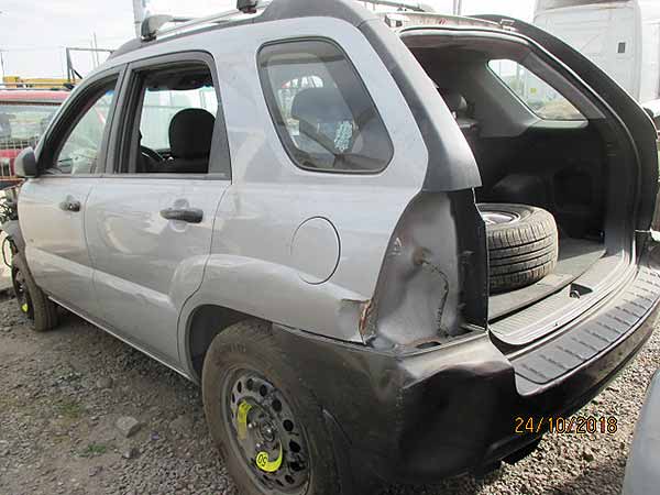  Kia SPORTAGE 2006    EN DESARME