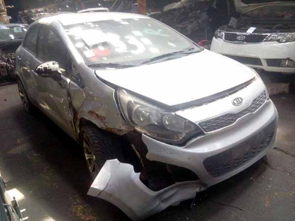  Kia Rio 2012    EN DESARME