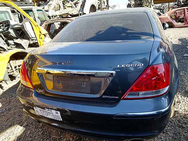 MAZA Honda Legend 2007  USADO  EN DESARME