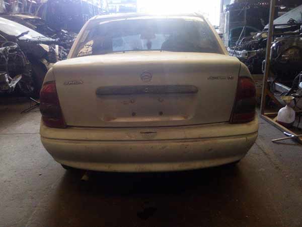  Chevrolet CORSA 2003    EN DESARME