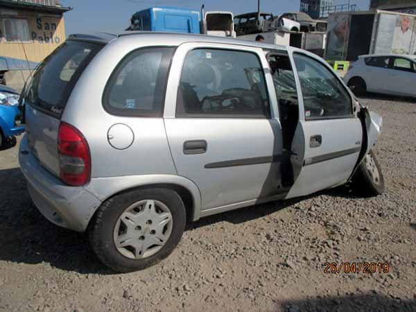  Chevrolet CORSA 2005    EN DESARME