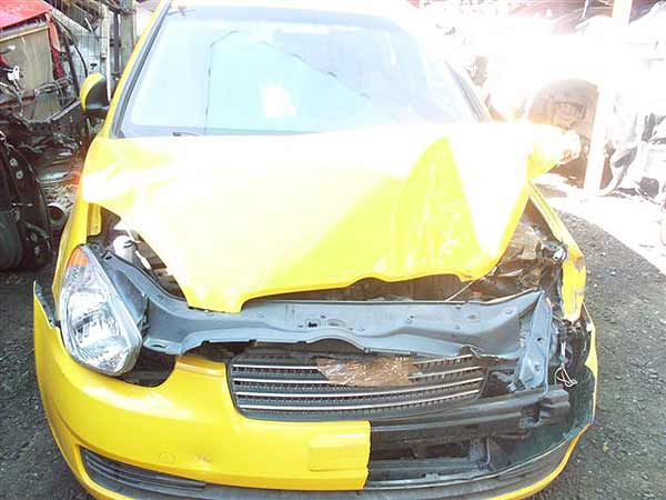  Hyundai ACCENT 2010    EN DESARME
