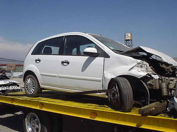  Ford FIESTA 2003    EN DESARME