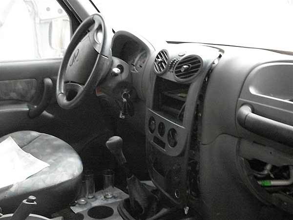  Mahindra XL 2009    EN DESARME