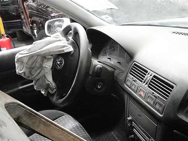  Volkswagen BORA 2007    EN DESARME