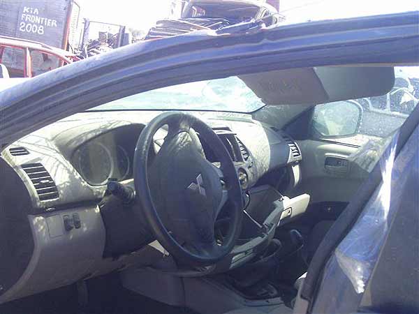  Mitsubishi L200 2010    EN DESARME