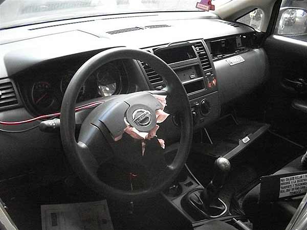  Nissan TIIDA 2012    EN DESARME