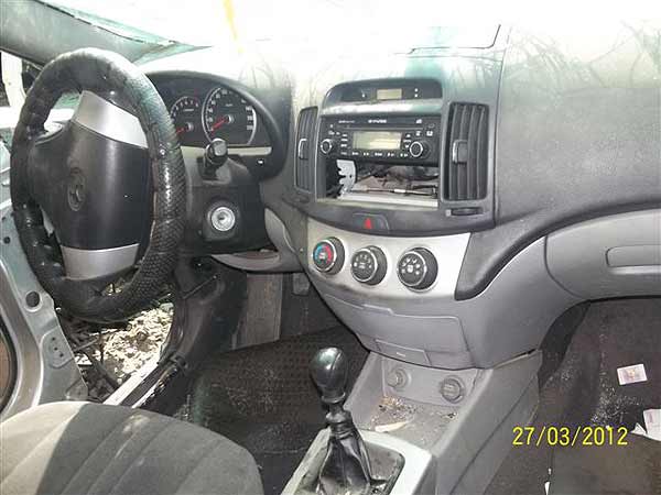  Hyundai ELANTRA 2009    EN DESARME