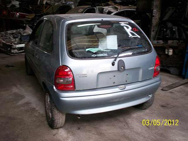  Chevrolet CORSA 2003    EN DESARME