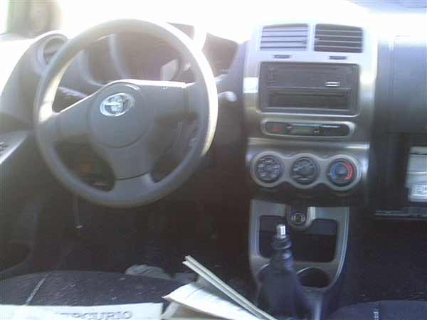  Toyota URBAN 2011    EN DESARME