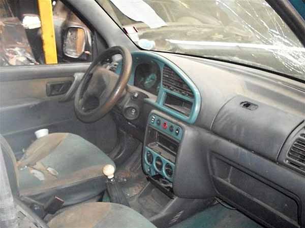  Citroen BERLINGO 2000    EN DESARME