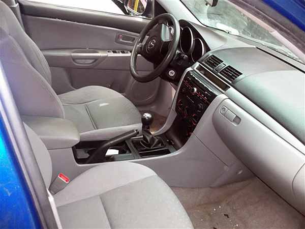  Mazda 3 2007    EN DESARME