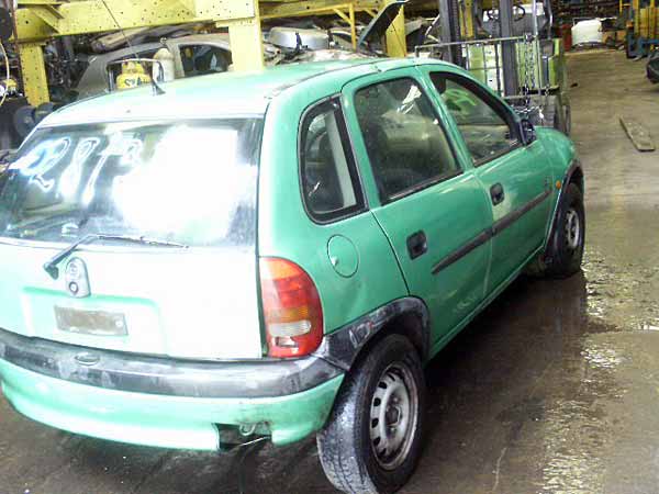  Chevrolet CORSA 1998    EN DESARME