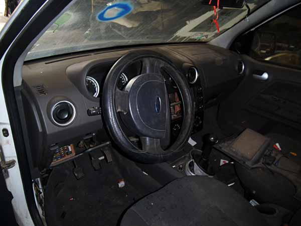  Ford ECOSPORT 2006    EN DESARME