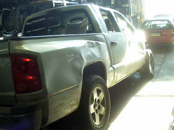 LLANTA Dodge DAKOTA  2006  USADA  EN DESARME