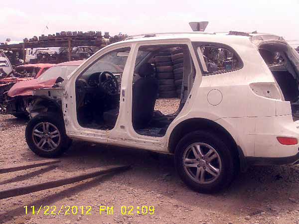  Hyundai SANTA FE 2011    EN DESARME