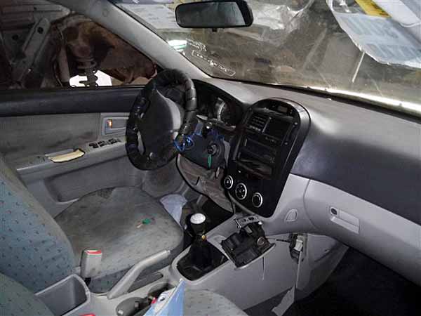  Kia CERATO 2008    EN DESARME