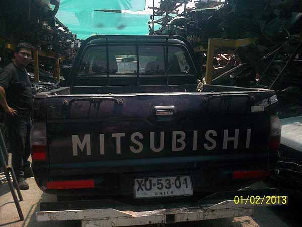  Mitsubishi L200 2004    EN DESARME