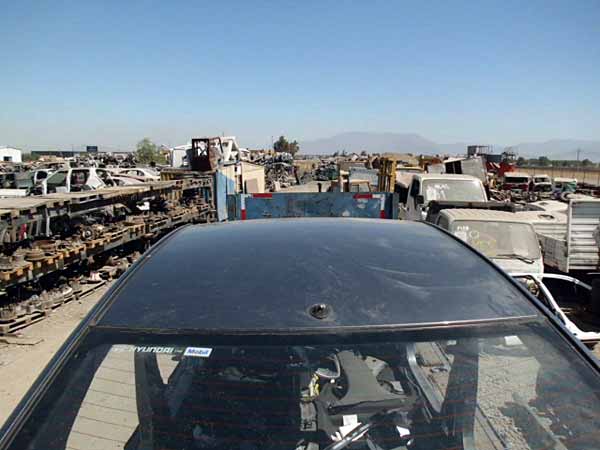  Hyundai ACCENT 2011    EN DESARME