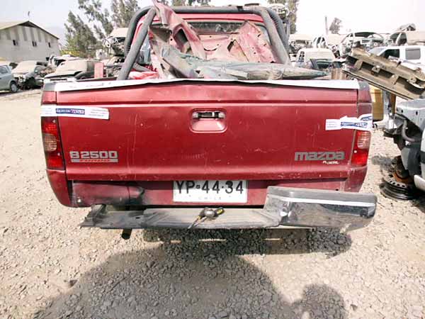  Mazda B2500 2005    EN DESARME