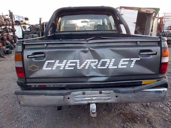  Chevrolet LUV 1999    EN DESARME