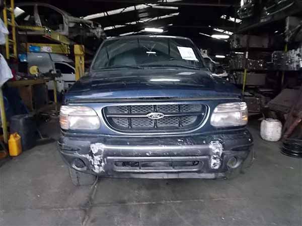  Ford EXPLORER 2000    EN DESARME