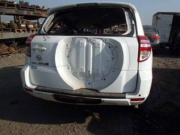 COMPRESOR AIRE ACONDICIONADO Toyota RAV4 2011  USADO  EN DESARME