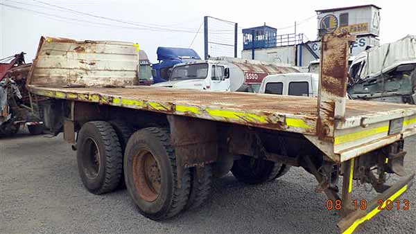  Freightliner M2 2010    EN DESARME