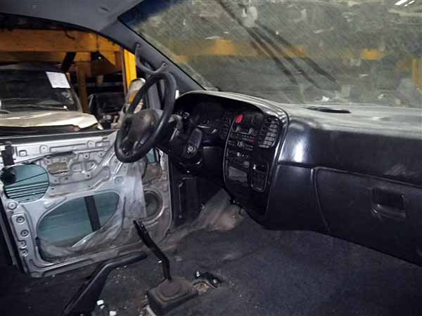 ESTANQUE ADBLUE Hyundai H1 2006  USADO  EN DESARME